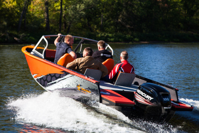 Моторная лодка Салют REALCRAFT 510 FISH