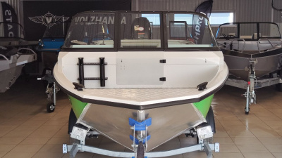 Лодка Волжанка 46 Фиш + мотор Parsun F60 FEL-T-EFI