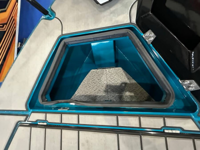 Моторная лодки Realcraft 470 NS BD