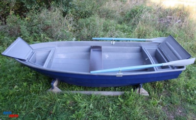 Лодка «Мираж 320» (Буян)