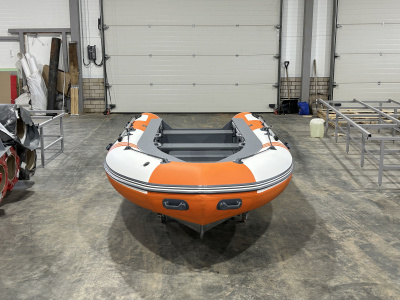 Моторная лодка РИБ ROGER Gelium 4300 (высокий борт, пластиковый конус)