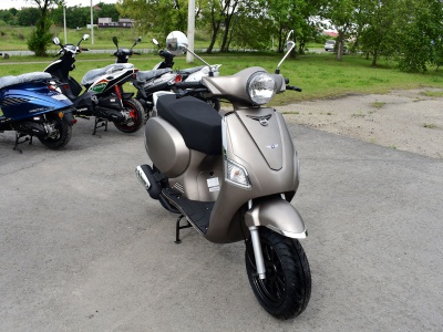 Скутер Regulmoto ESTATE 125 (LJ125T-V)