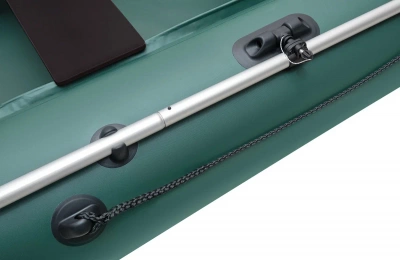 Моторно гребная надувная лодка ПВХ с жестким транцем ROGER Standart 2600