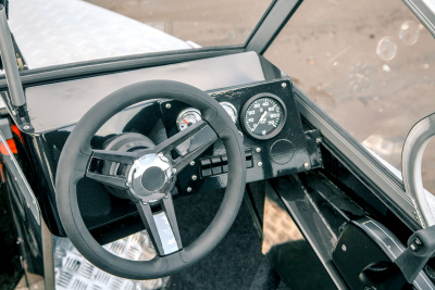 Моторная лодка Салют Realcraft 470