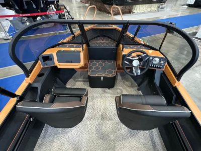 Моторная лодки Realcraft 470 NS BR