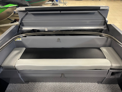 Лодка YAVA XL FISH с доп. опциями