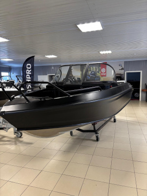 Лодка YAVA XL FISH с доп. опциями