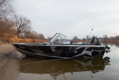 Моторная лодка Салют REALCRAFT 460