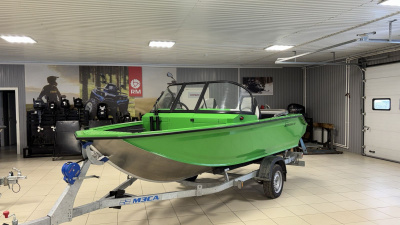 Лодка Волжанка 46 Фиш зеленая с доп.опциями