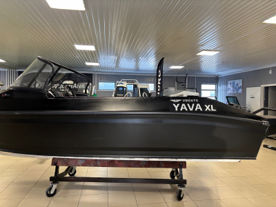 Лодка YAVA XL FISH с доп. опциями